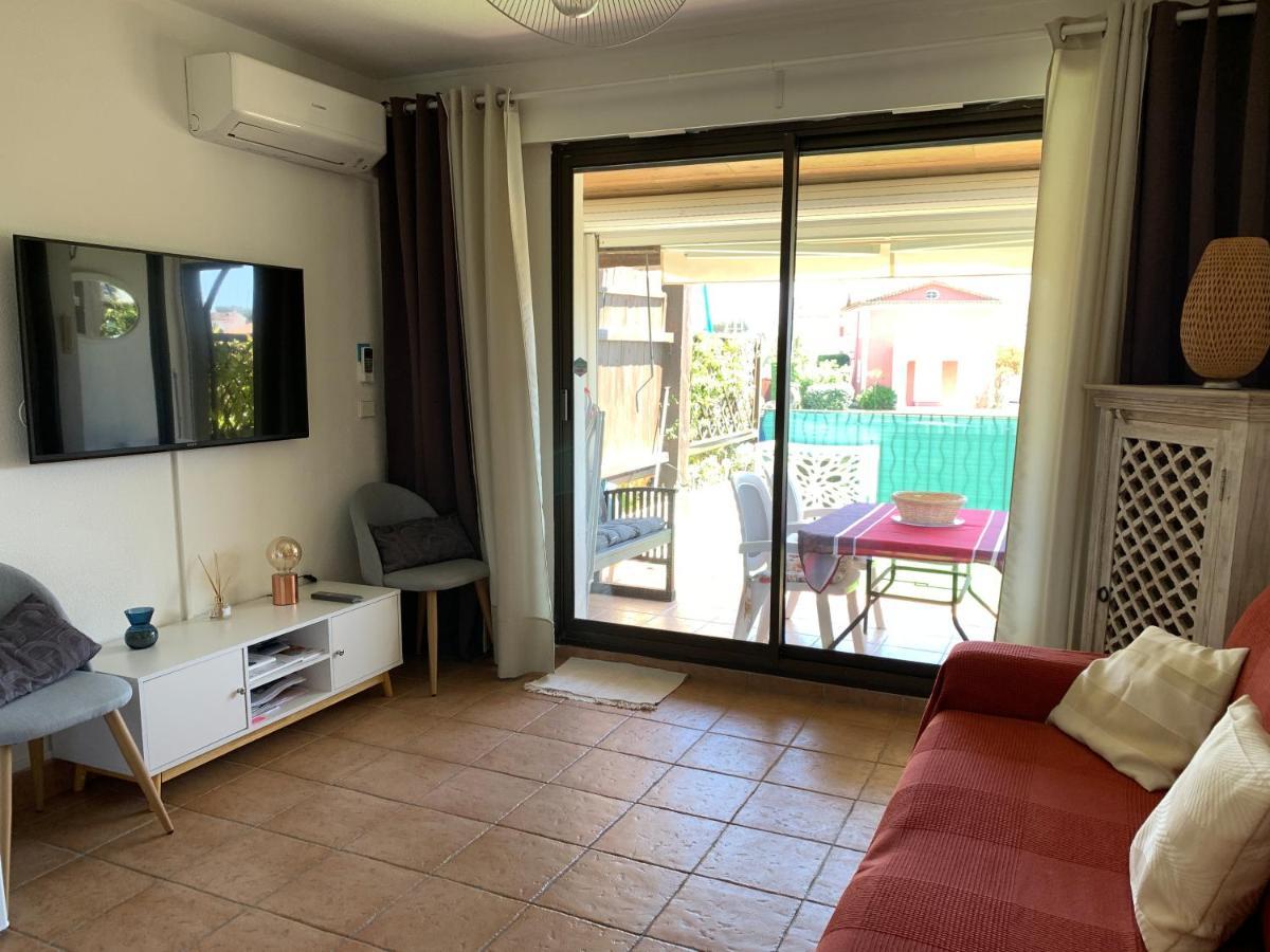 Appartement Rue De L'Amarrage A Port Grimaud Avec Terrasse Vue Canaux Et Garage Exterior photo